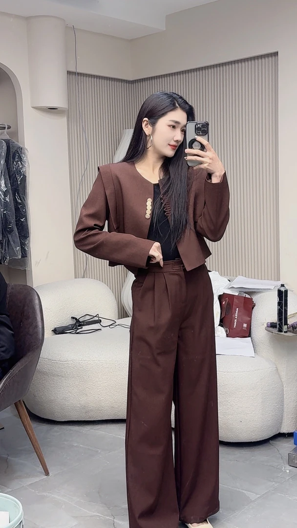 2025春季轻奢高级感气质显瘦时尚西装外套阔腿裤两件套908