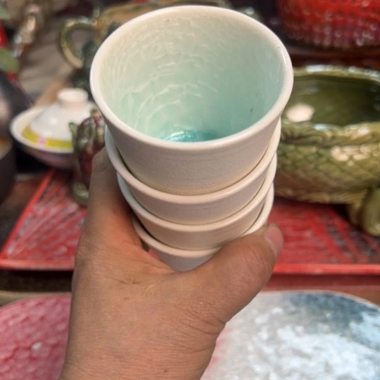 杯本店消费满二十包包邮的