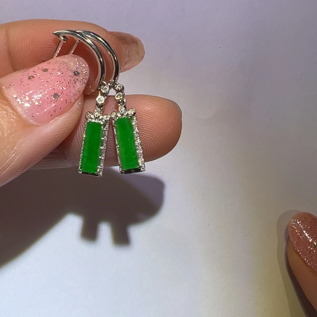 翡翠颈饰18K金镶嵌耳环