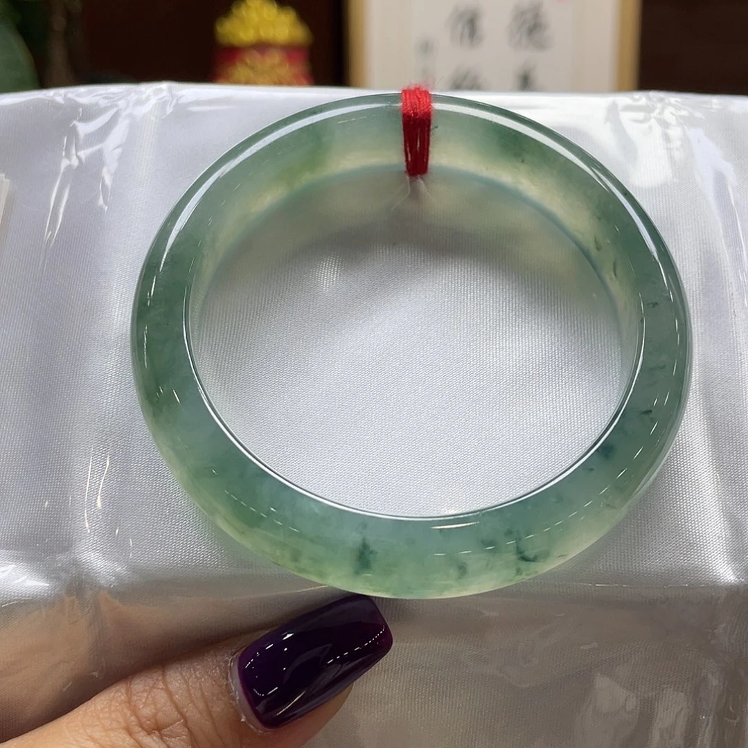 翡翠未镶嵌手镯51 号链接