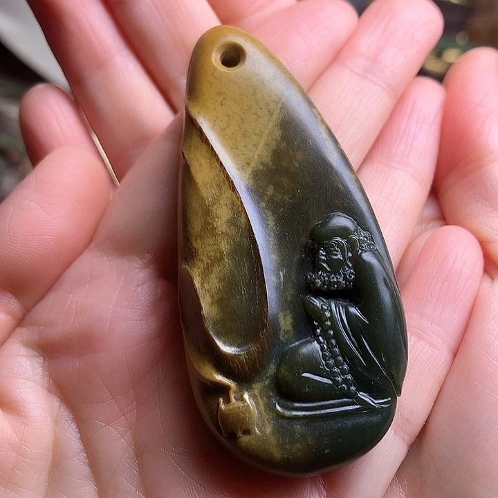 岫岩河磨玉（透闪石质玉）挂件未镶嵌1**9