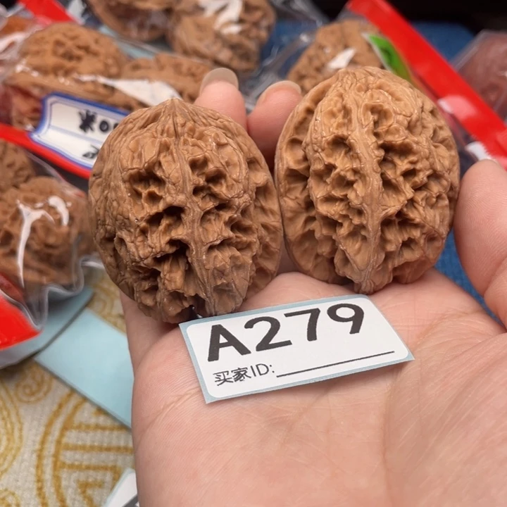文玩核桃把件核桃