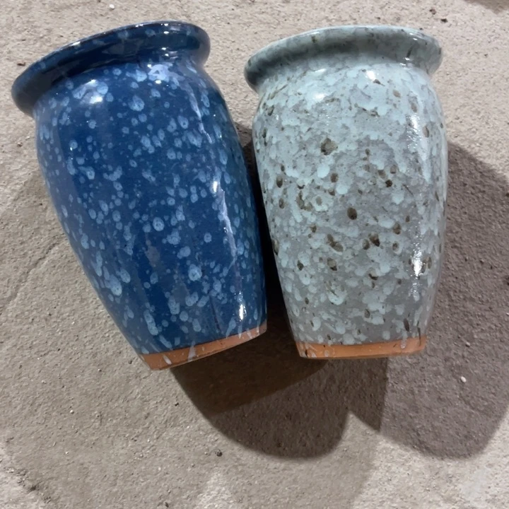 紫砂口径13高度19两只瑕疵