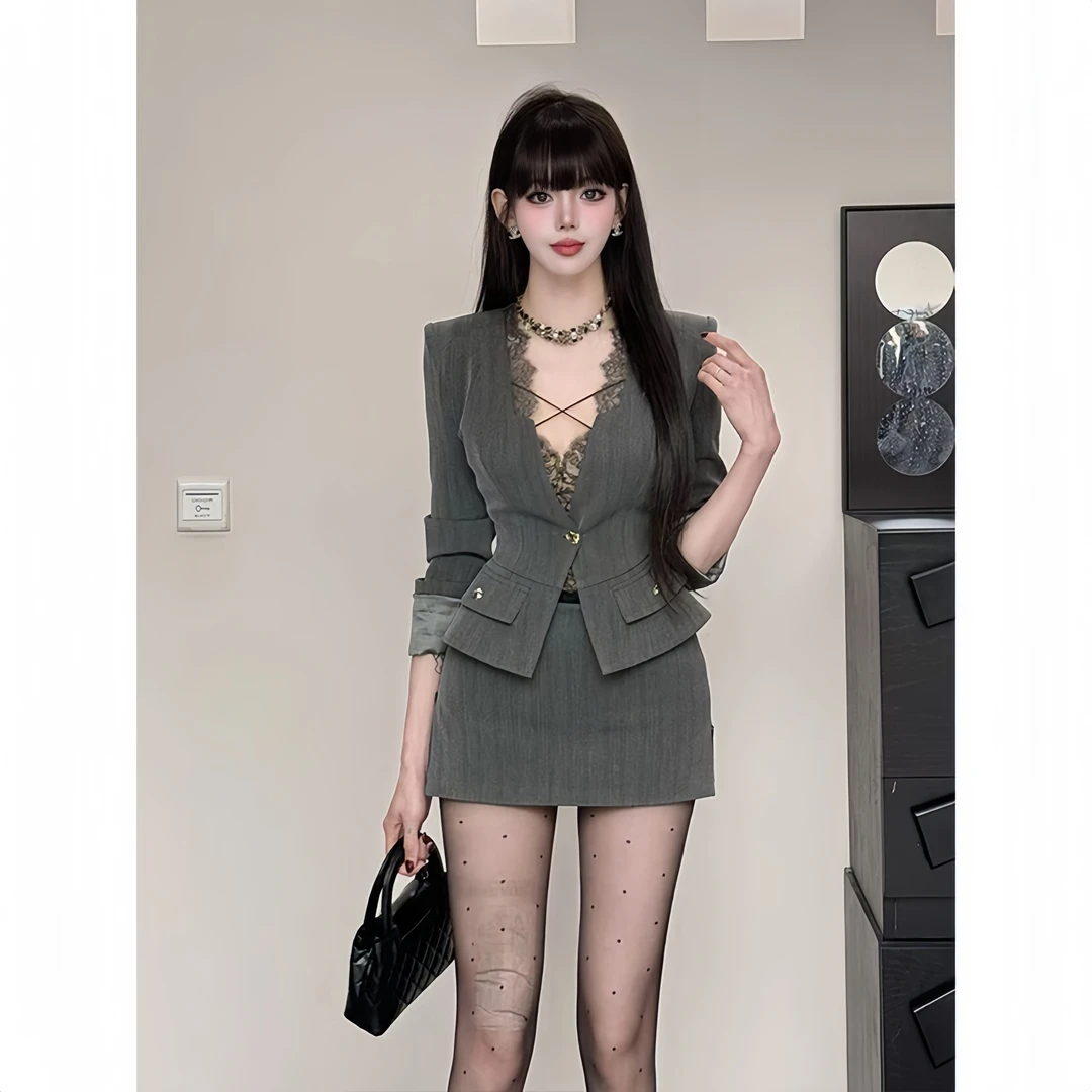 韩系百搭小众设计感外套上衣女春季新款高腰气质半身短裙两件套装