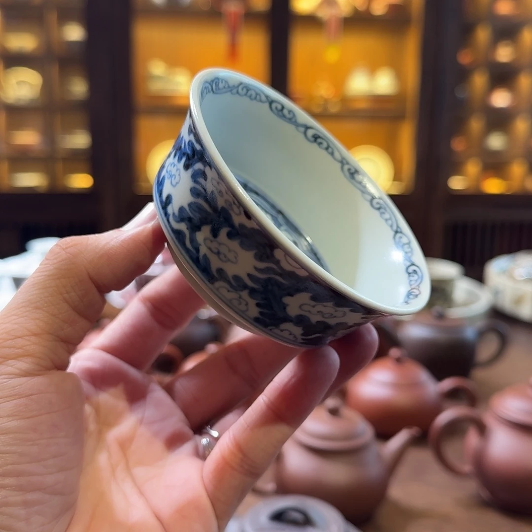 手工手绘青花一路主人杯