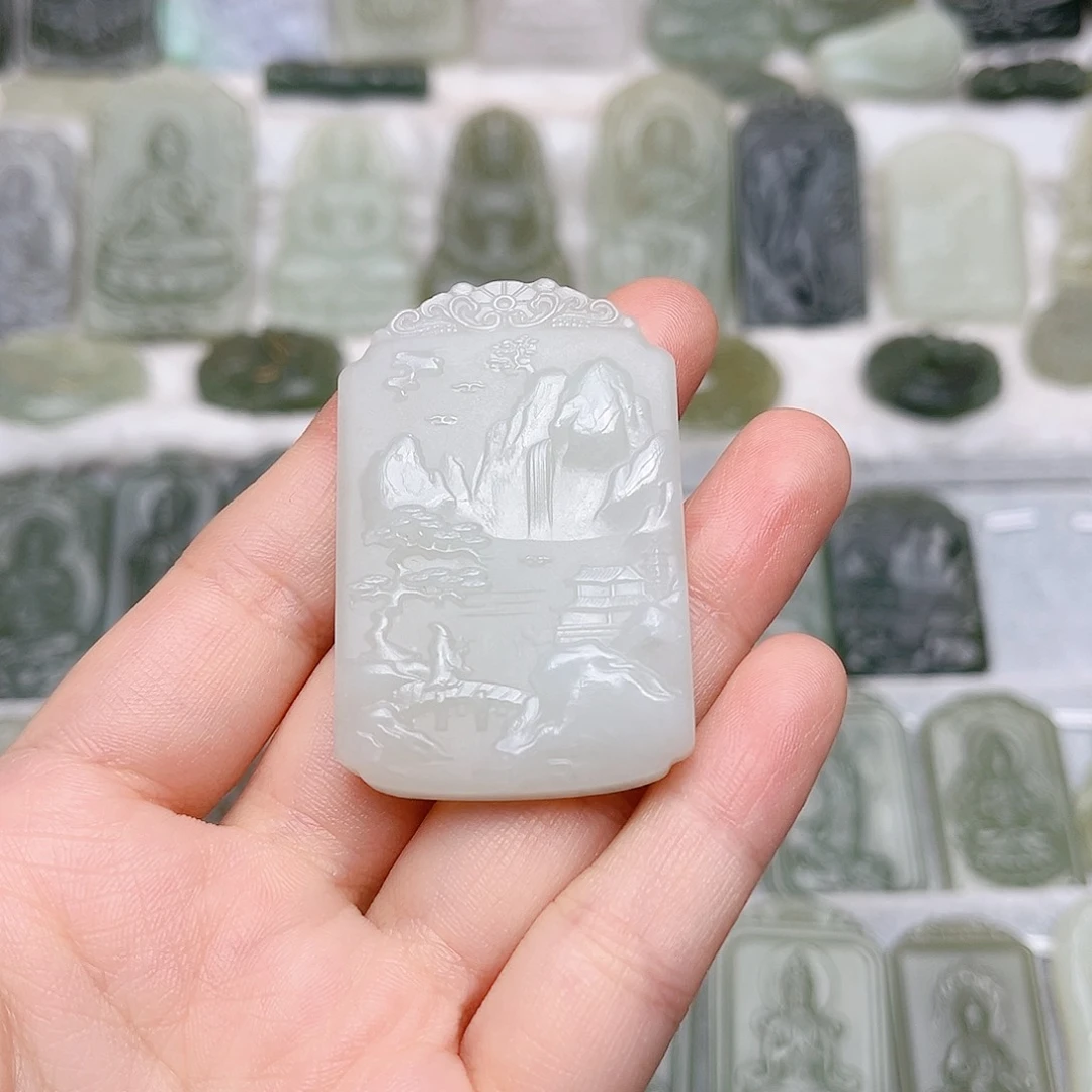 和田玉未镶嵌颈饰