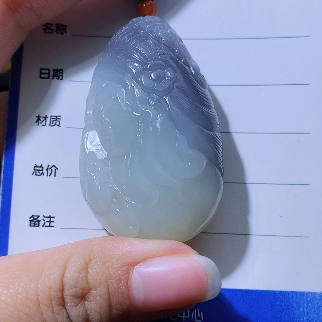 和田玉颈饰未镶嵌听*者