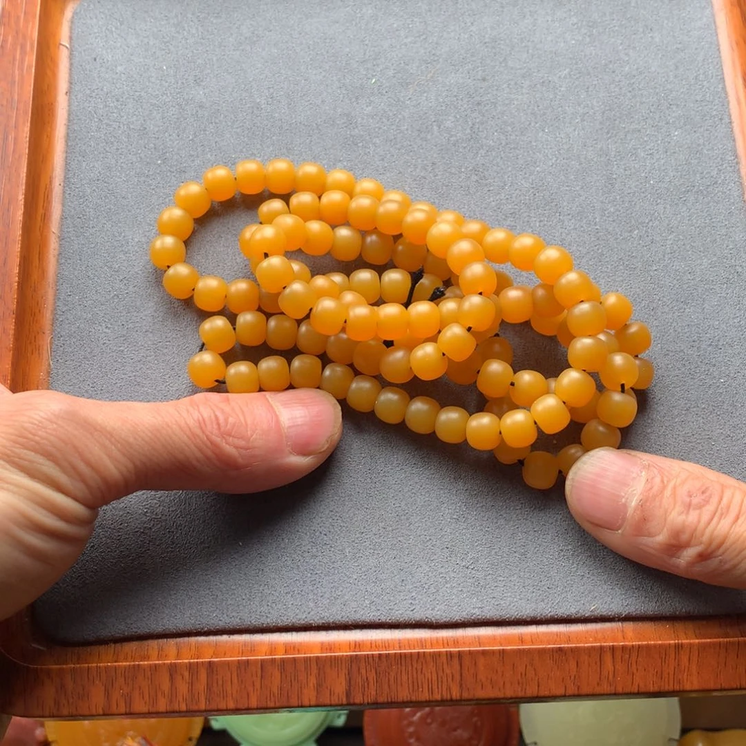 石英质玉配饰未镶嵌日*