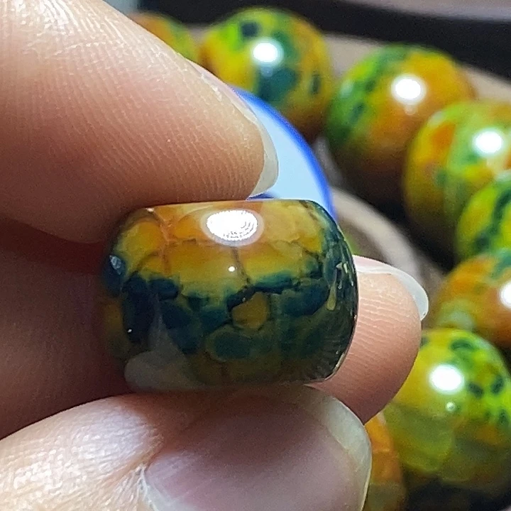 宇***辰玛瑙/玉髓未镶嵌颈饰