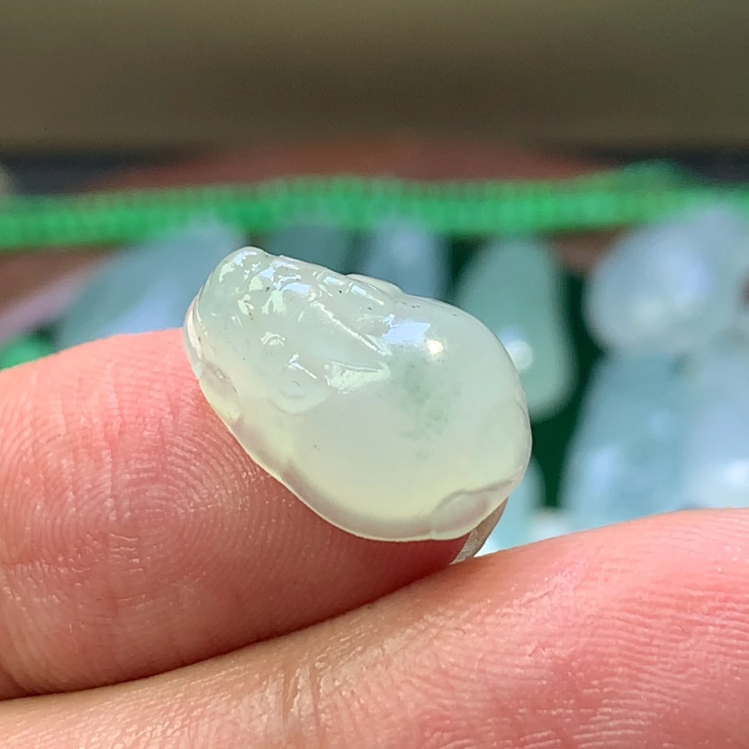 定制翡翠未镶嵌金蟾