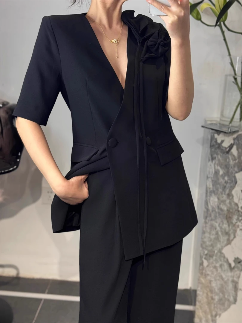 小众炸街高级感女装2025夏款新款黑色气质职业正装通勤西装套装女