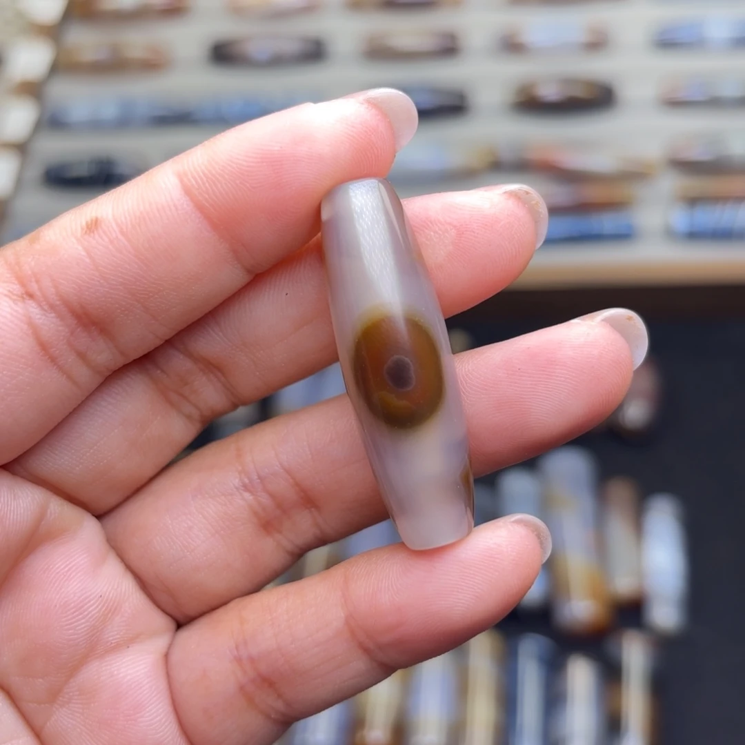 离***梧玛瑙/玉髓未镶嵌颈饰