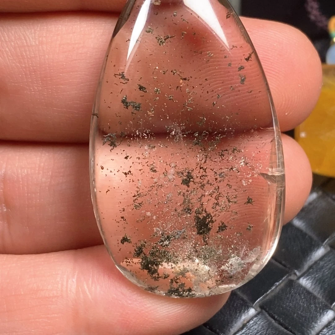 未镶嵌颈饰水晶水晶