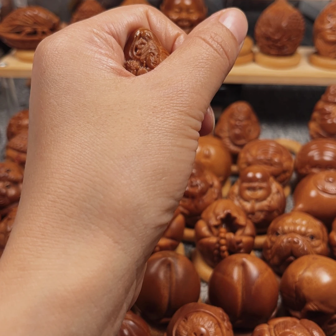 橄榄核手串/手链格***板美女