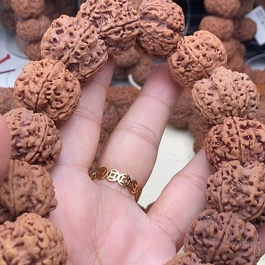 金刚菩提吊坠红油皮大梅花