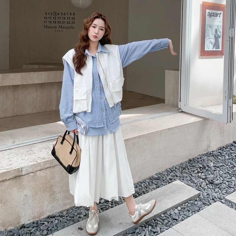 2025秋冬新款超火三件套气质减龄马甲休闲牛仔秋季半身裙套装女