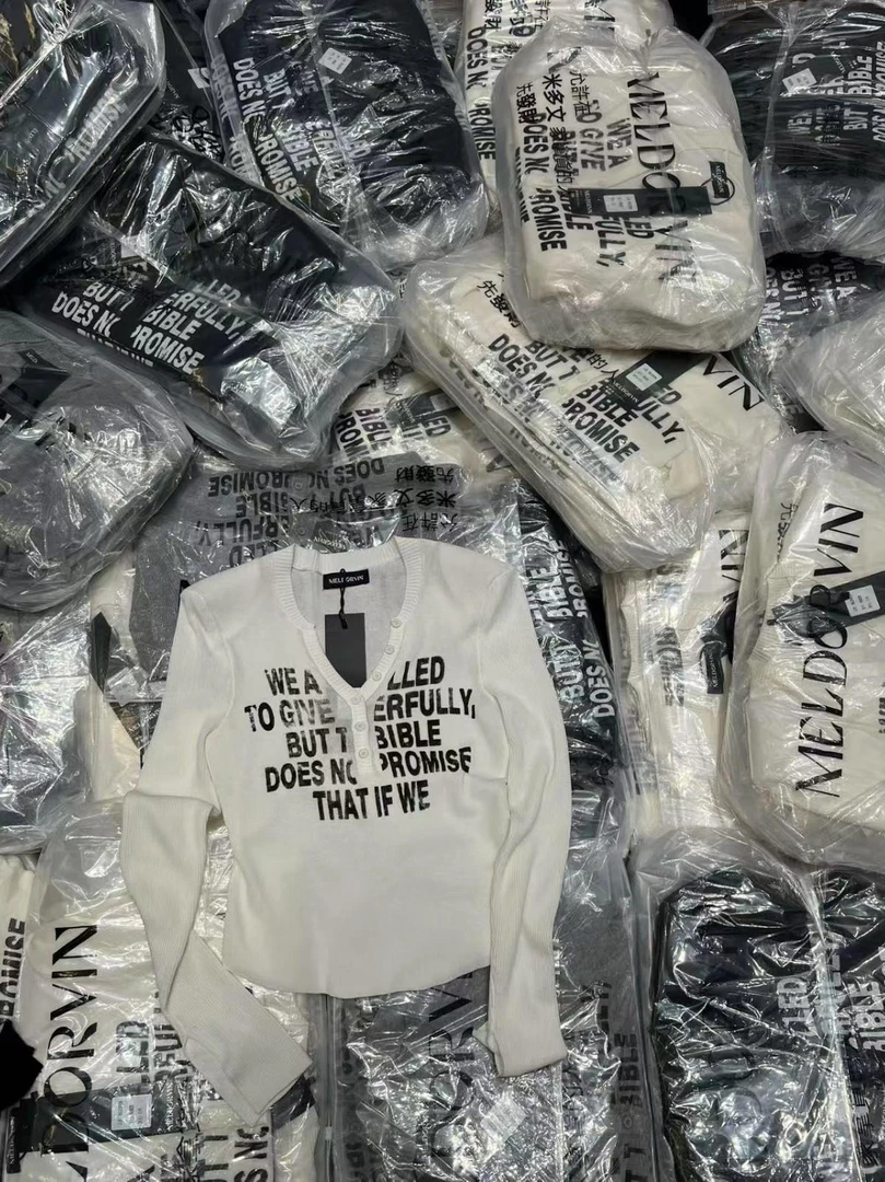 DEZI夏季潮流出行穿搭设计感字母修身显瘦T恤长袖打底HD68329066