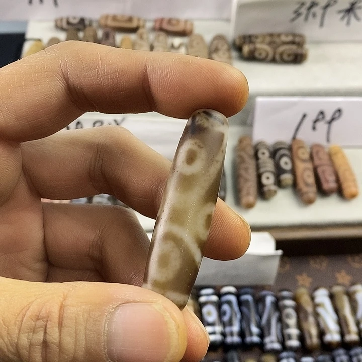 玛瑙/玉髓合金颈饰