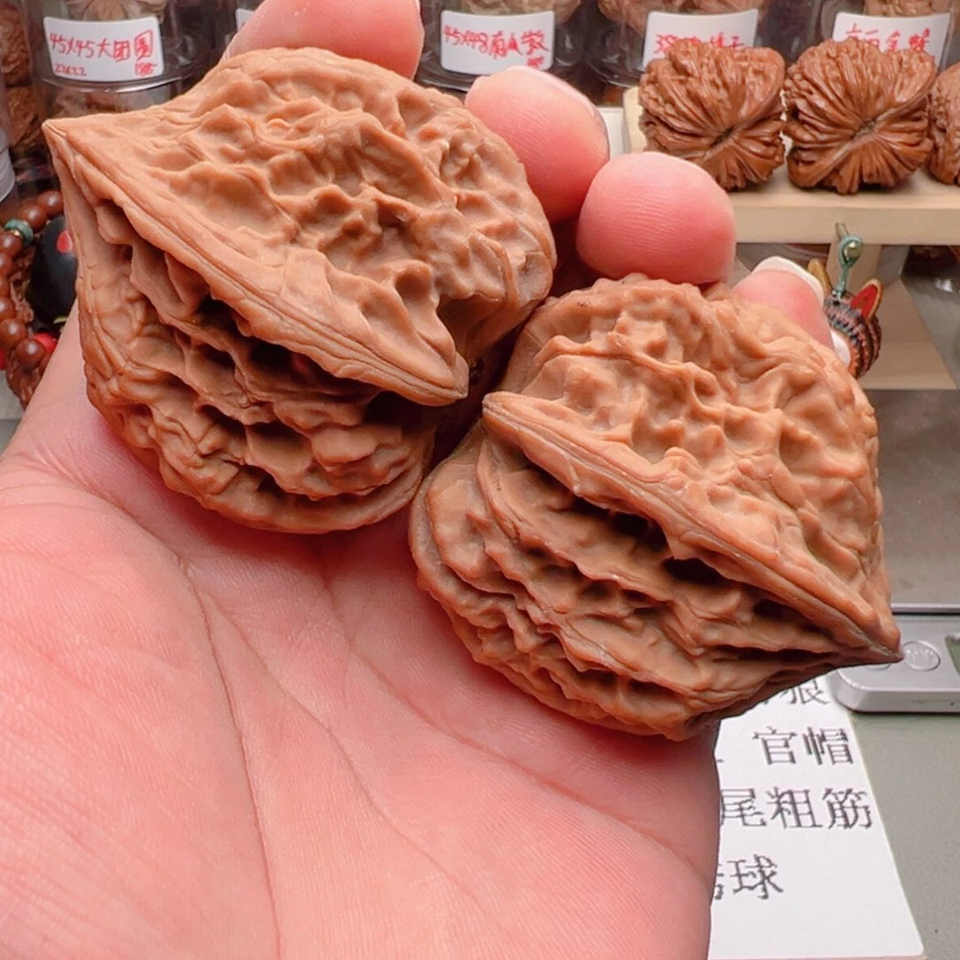 吊坠文玩核桃49尺鸡心