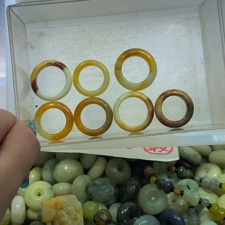 蛇纹石玉未镶嵌毛衣链雨246