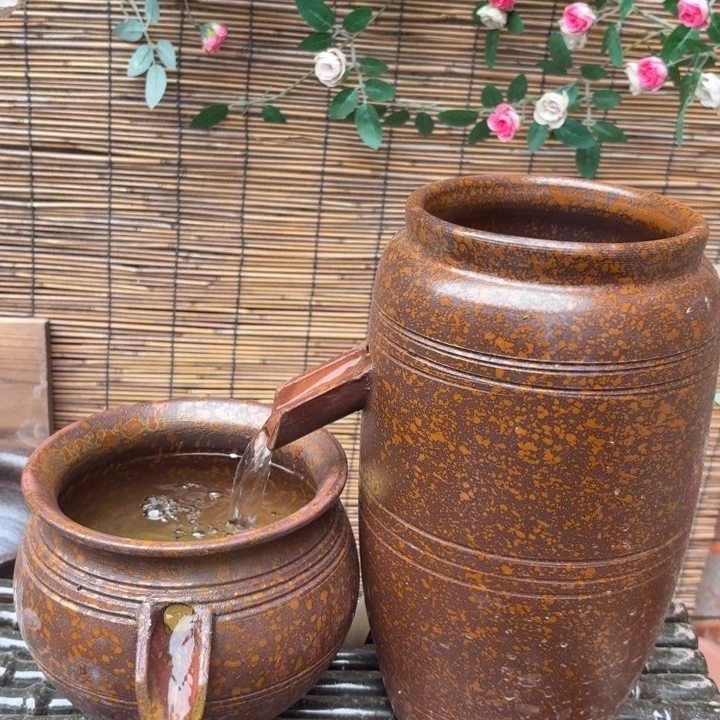 紫砂花盆口径15/32，18/16进水口1.5厘米