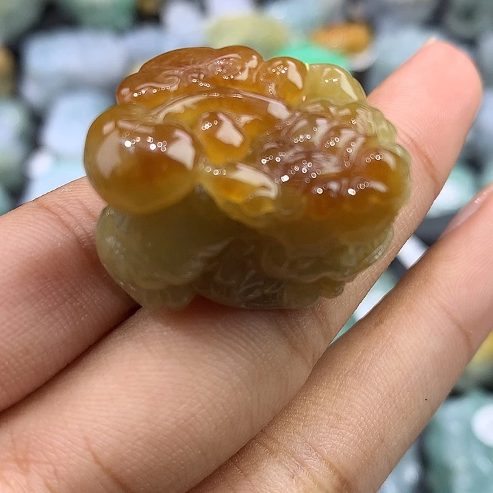 翡翠未镶嵌颈饰天然缅甸翡翠
