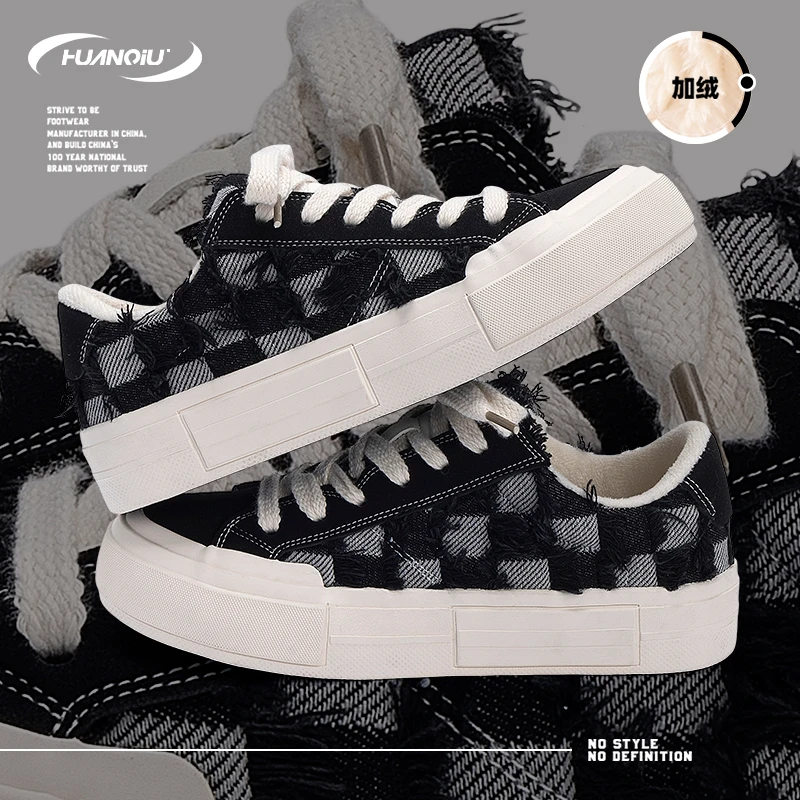 环球加绒黑色帆布鞋男2025新款帅气保暖秋冬百搭网红小众韩版潮鞋