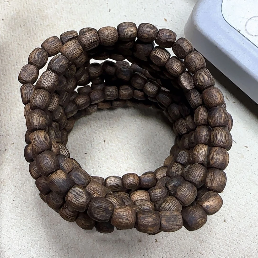 沉香沉香碎屑奇楠沉香随行单圈多样性发一条