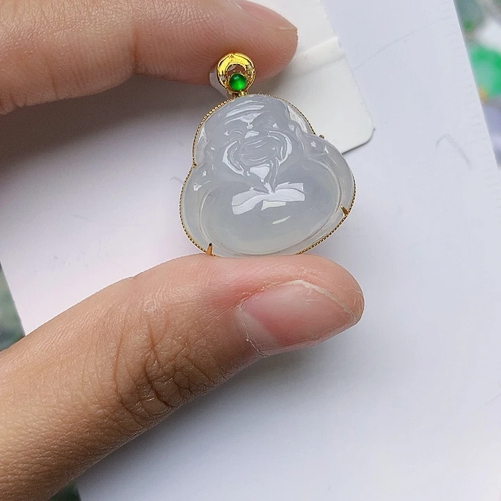 颈饰18K金镶嵌翡翠天然翡翠