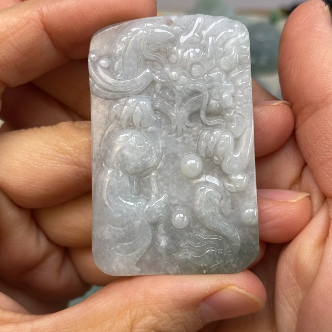 翡翠颈饰未镶嵌望子成龙