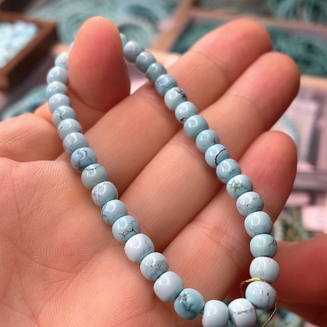 绿松石未镶嵌颈饰