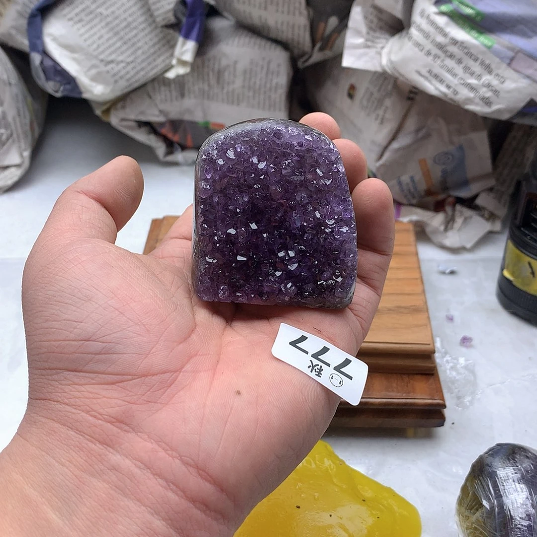 紫晶大型摆件（非配饰）未镶嵌