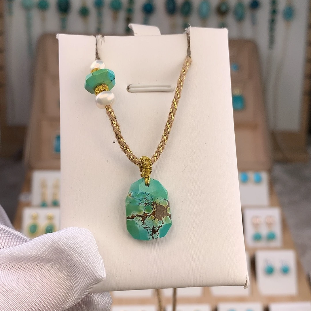 绿松石未镶嵌项链