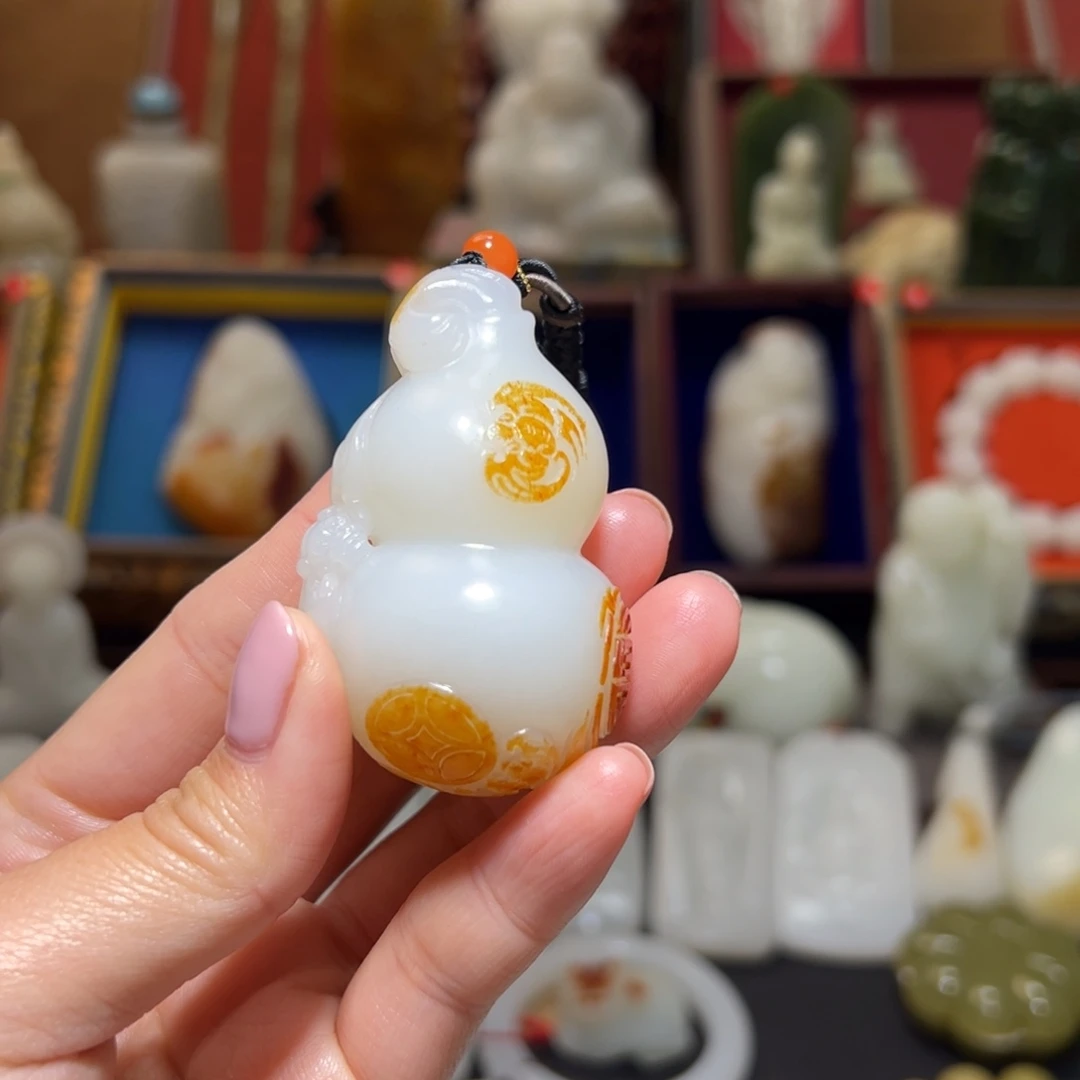 ****水和田玉未镶嵌挂件