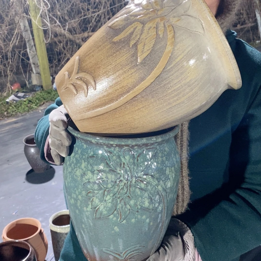 红陶口20高25～～～