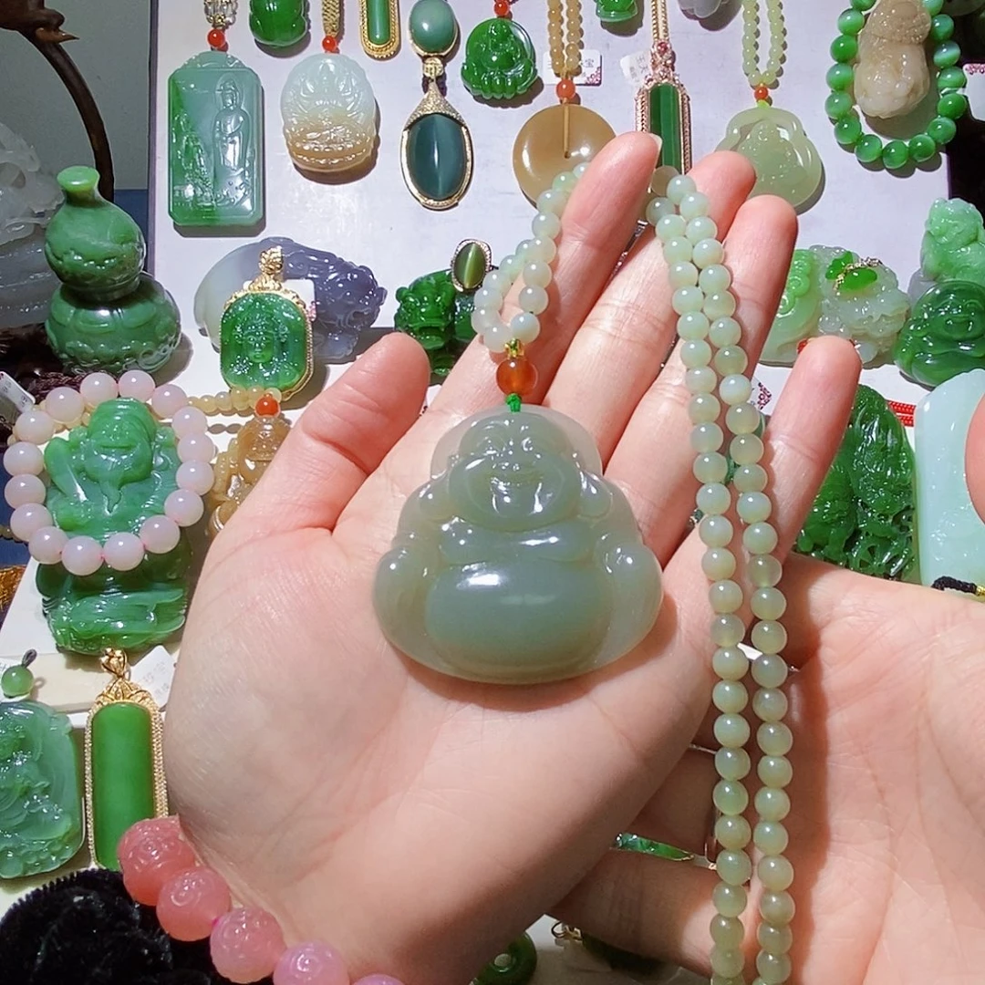 和田玉未镶嵌颈饰