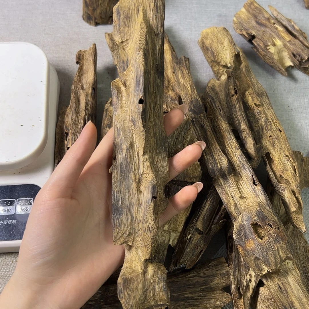 沉香沉香碎屑雪**鹰香脉虫漏66克