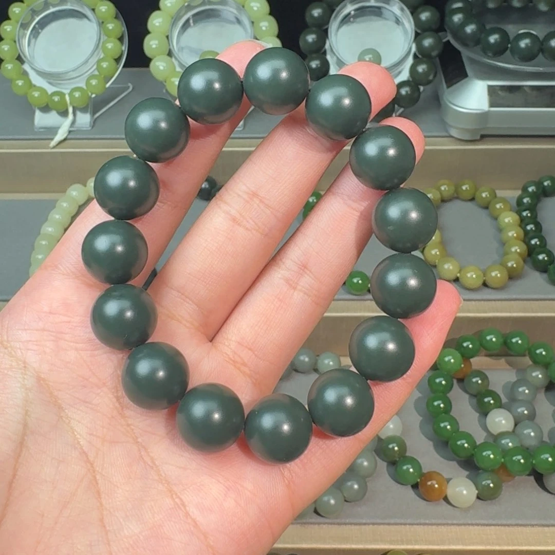 未镶嵌手链和田玉