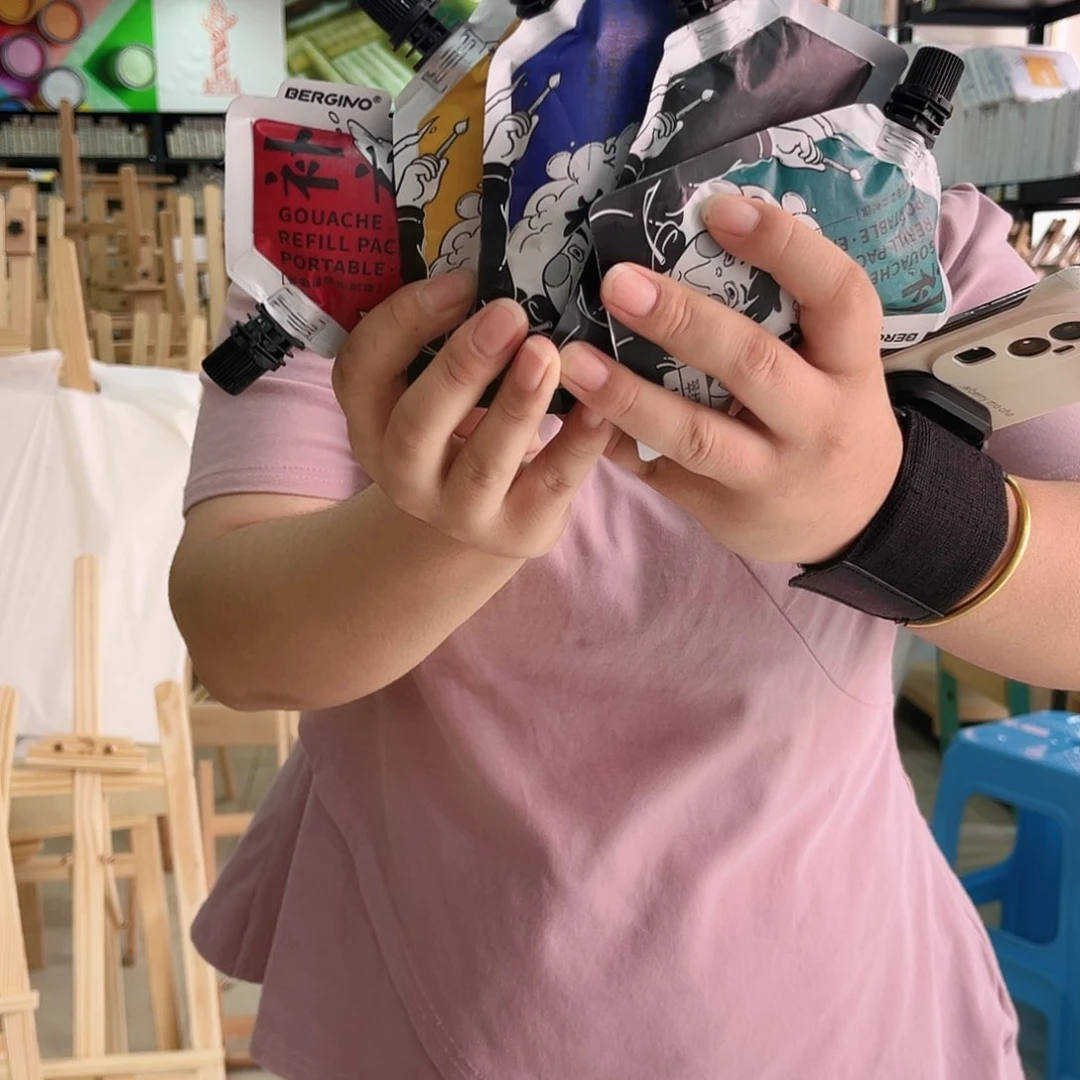 水粉颜料4个送一个