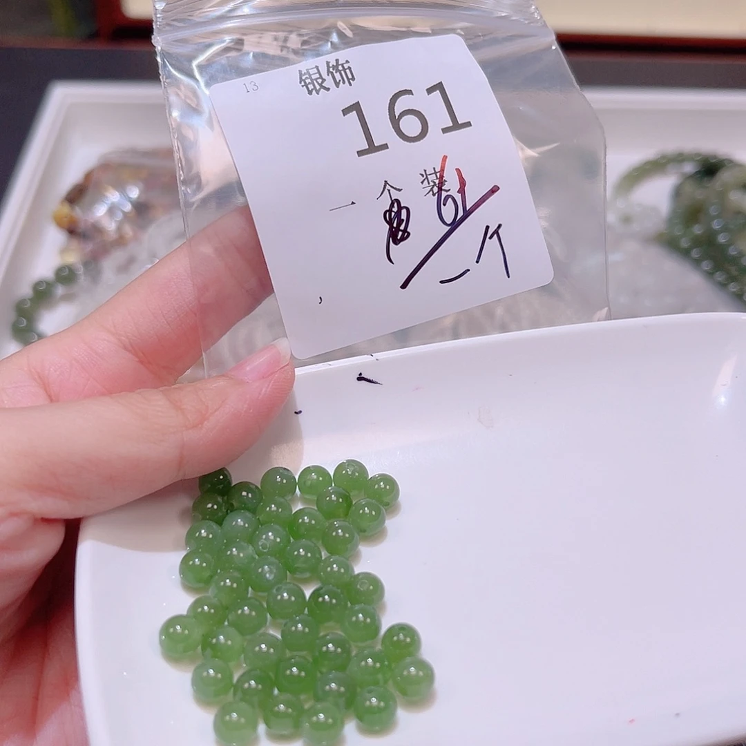 未镶嵌珠宝半成品水晶161 。