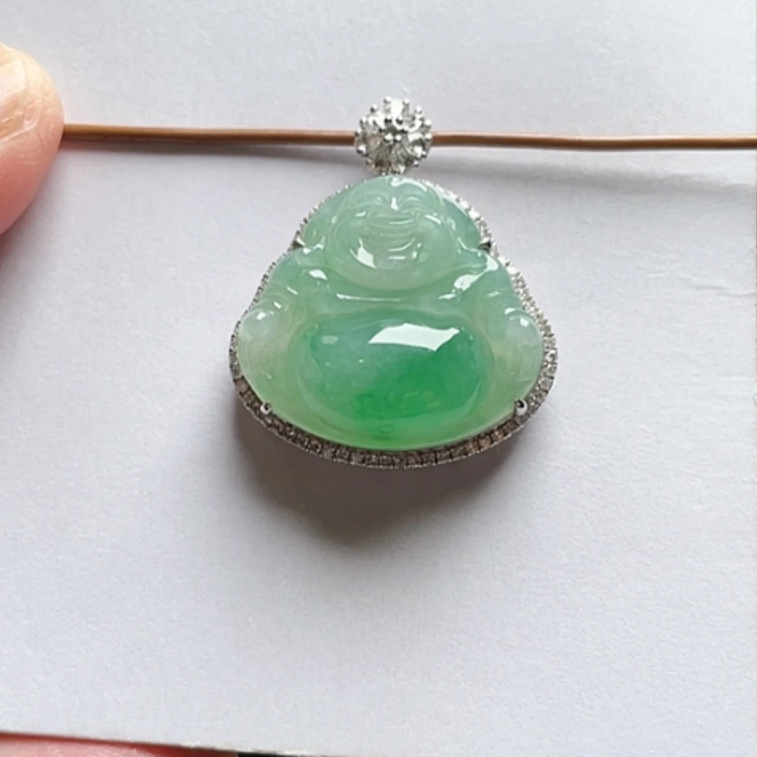 【闪购商品】吊坠(不含链)18K金镶嵌翡翠