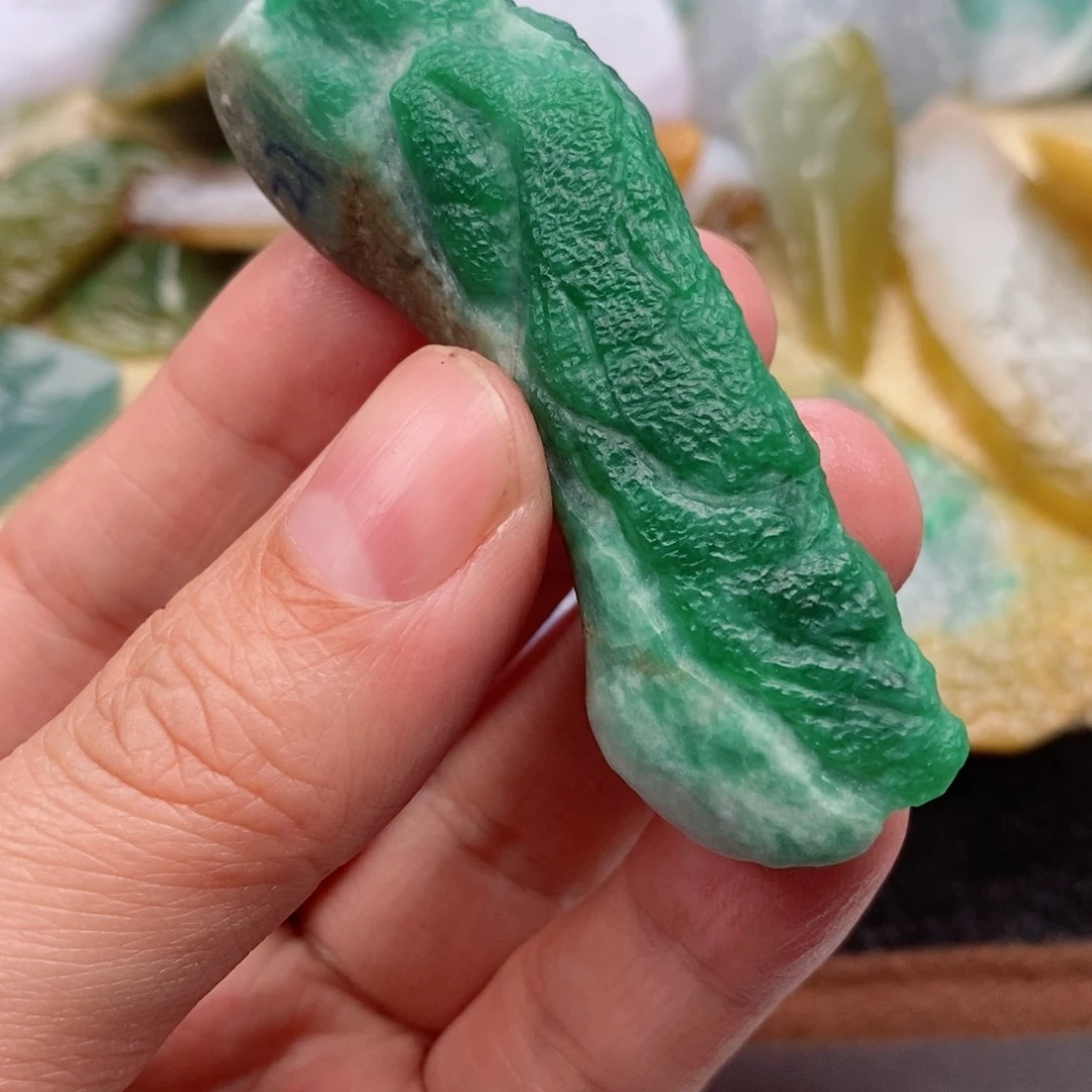 翡翠颈饰未镶嵌传*翡翠