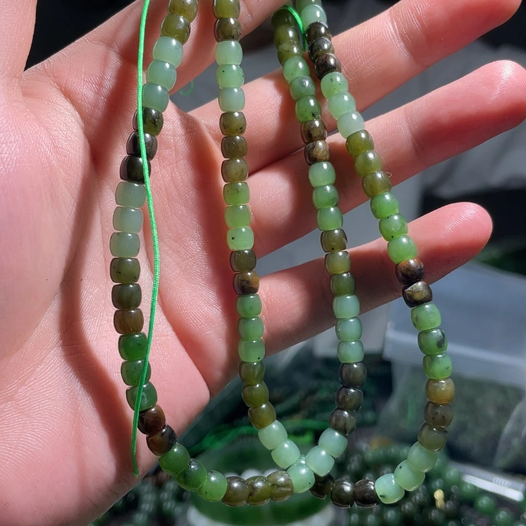 和田玉（碧玉）未镶嵌珠宝半成品