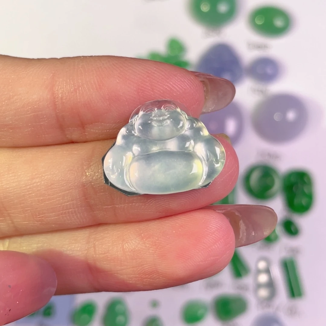 翡翠未镶嵌颈饰裸石