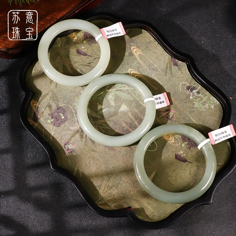 天然和田玉且末蓝F拍一发一（多样性发货）