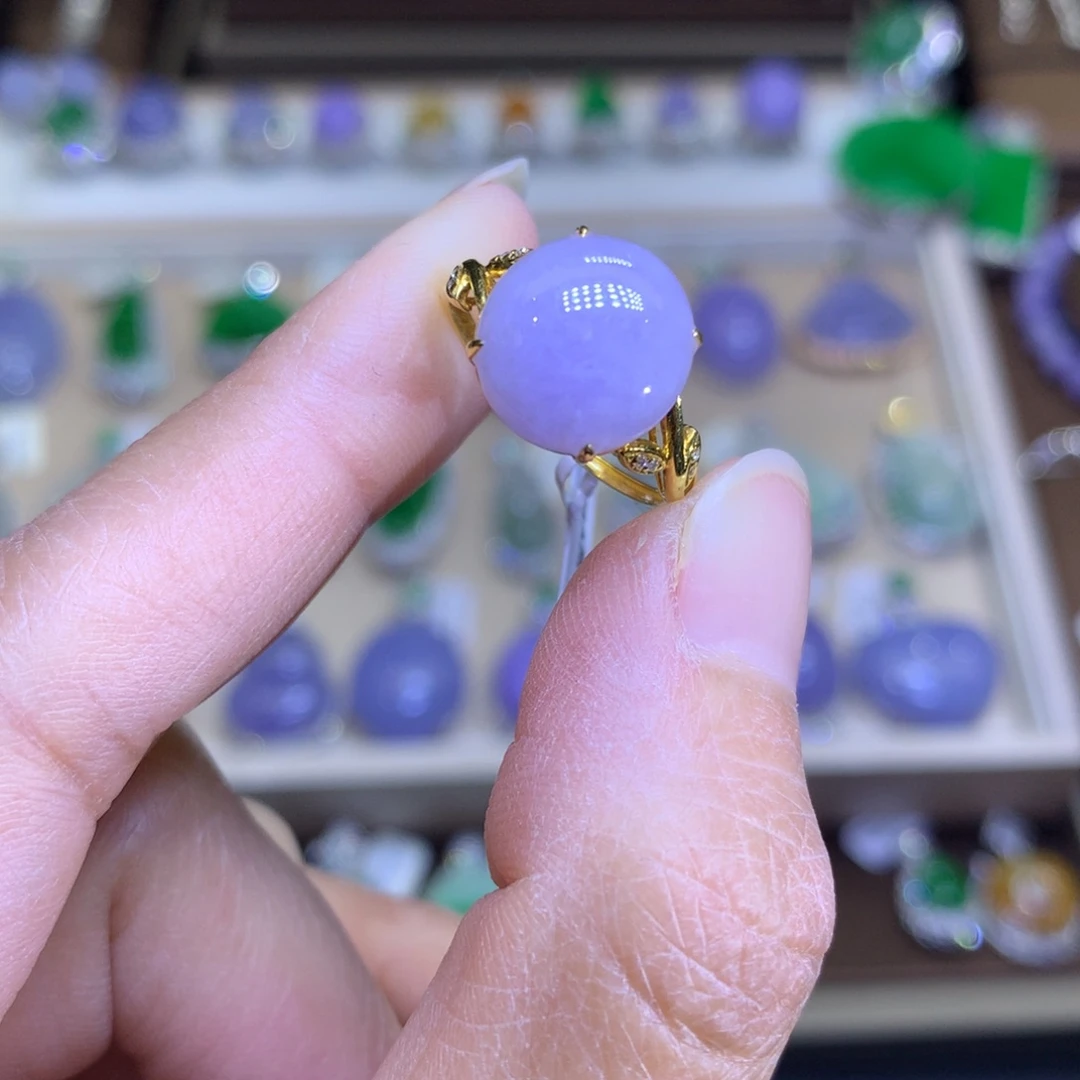 翡翠戒指18K金镶嵌翡翠