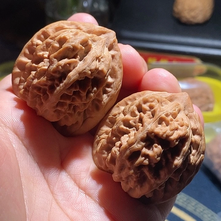 【闪购商品】吊坠文玩核桃风**阻三羊谷