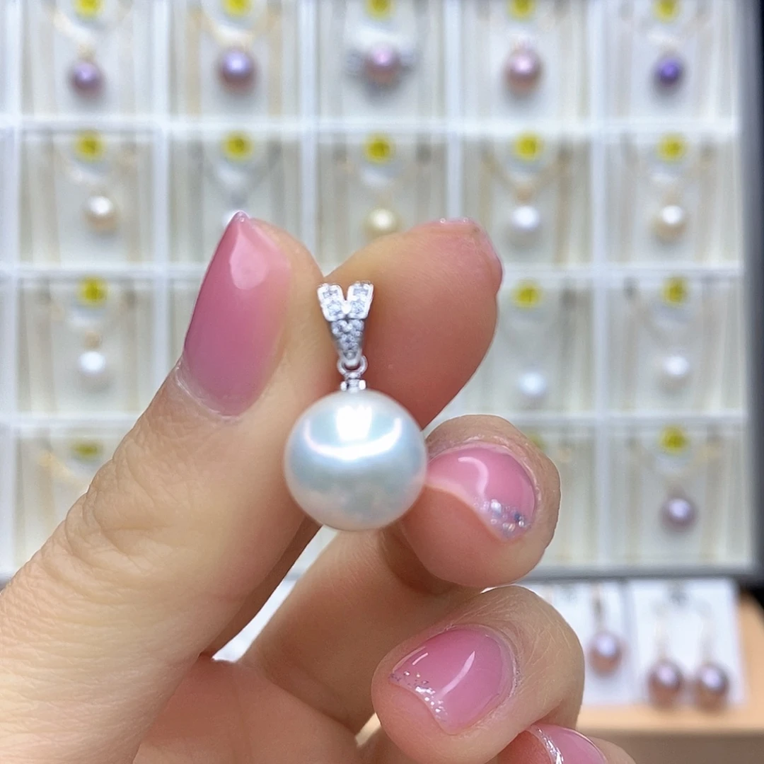 淡水珍珠吊坠(赠链)未镶嵌