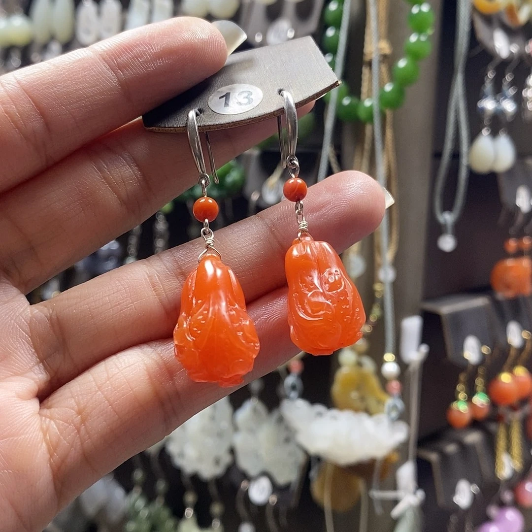 南红玛瑙银S925镶嵌耳饰静***笑