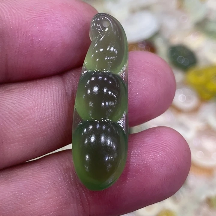 蛇纹石玉合金颈饰